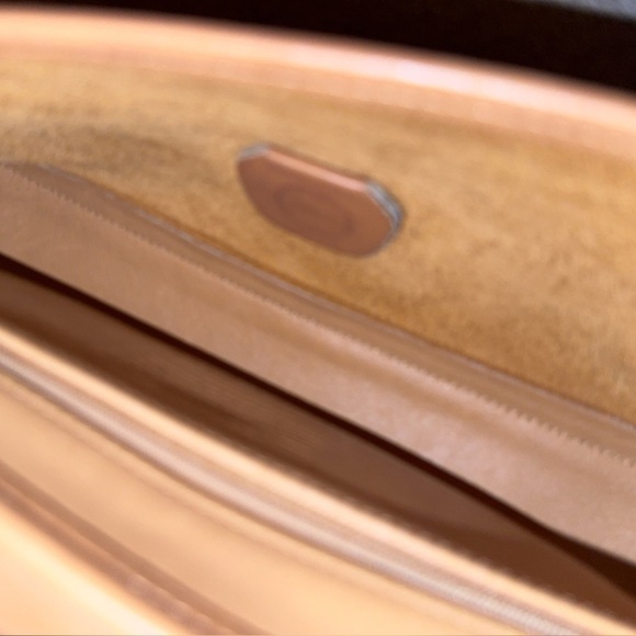 Coach Bag - Picture 4 of 8